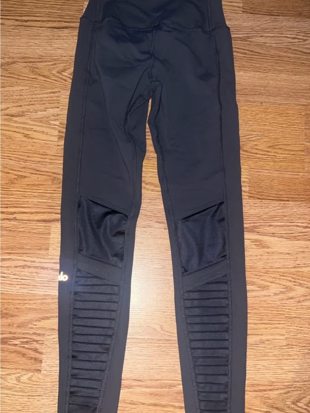 Alo yoga women’s xs leggings